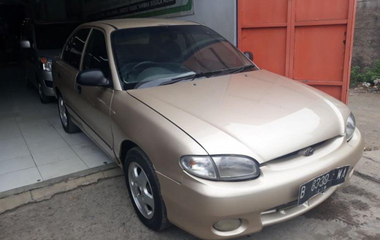 Hyundai Accent GLS Tahun 1999 dijual