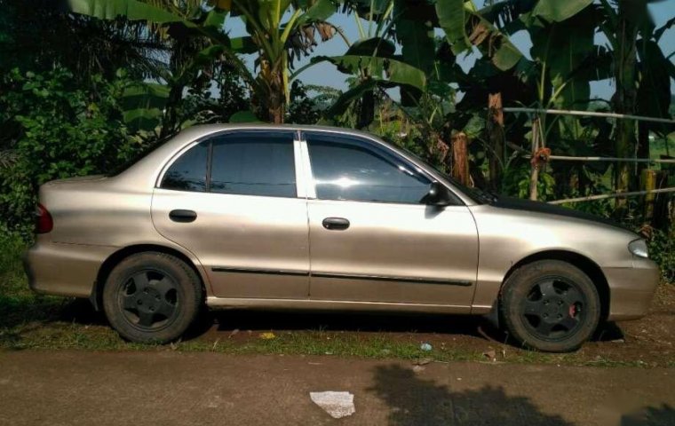 2000 Hyundai Accent GLS Dijual