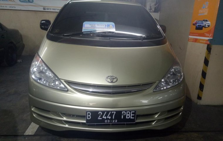 Toyota Previa Standard AT 2001