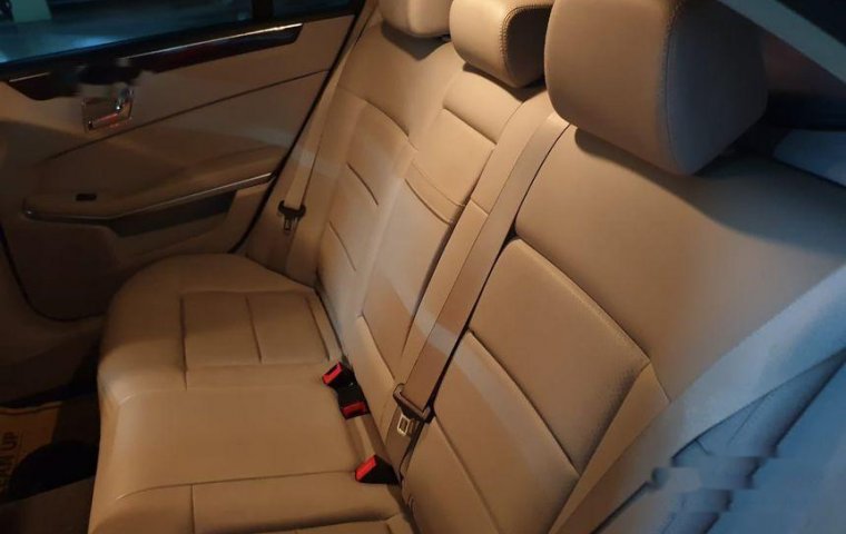 Mercedes-Benz E200 CGI 2010 Dijual