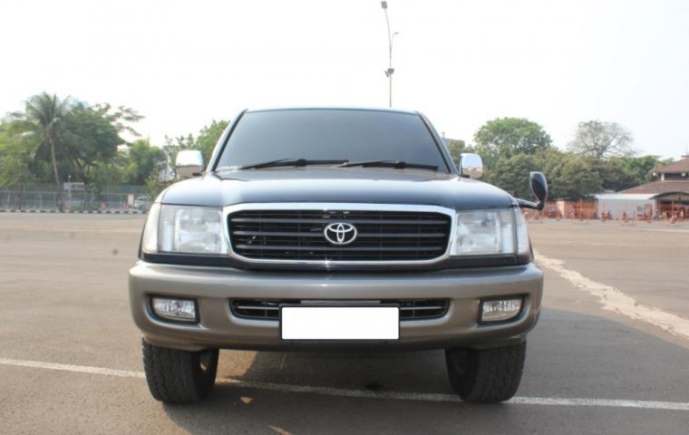 Toyota Land Cruiser 4.2 VX 2000 Dijual 