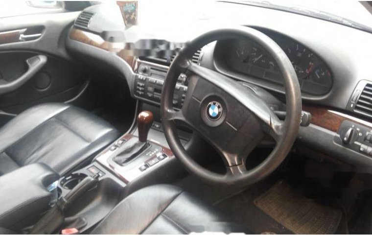 BMW 325i () 2003 kondisi terawat