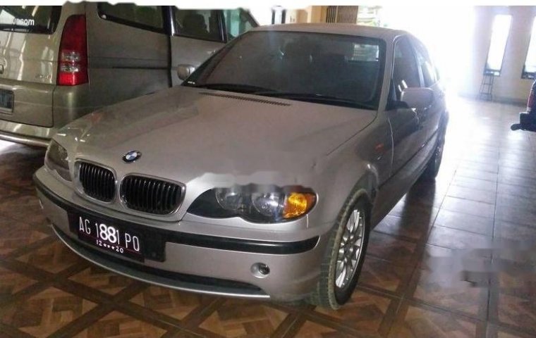 BMW 325i 2003 dijual