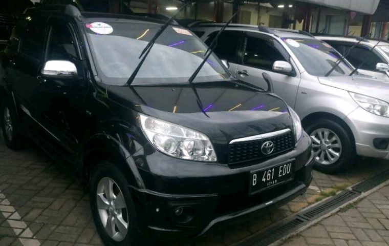 Jual Toyota Rush TRD Sportivo 2014