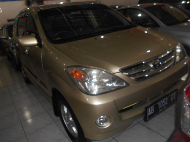 Toyota Avanza G 2005 Dijual