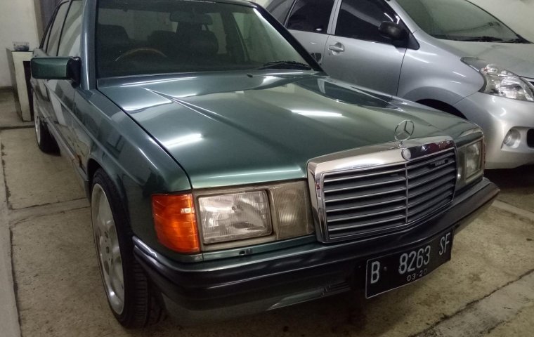 Mercedes-Benz 190E W201 2.0 Automatic 1990	 