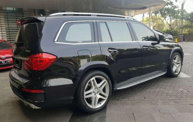 Mercedes-Benz GL  2014 Hitam