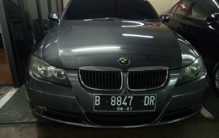 Jual BMW 320i 2.0 Automatic 2005