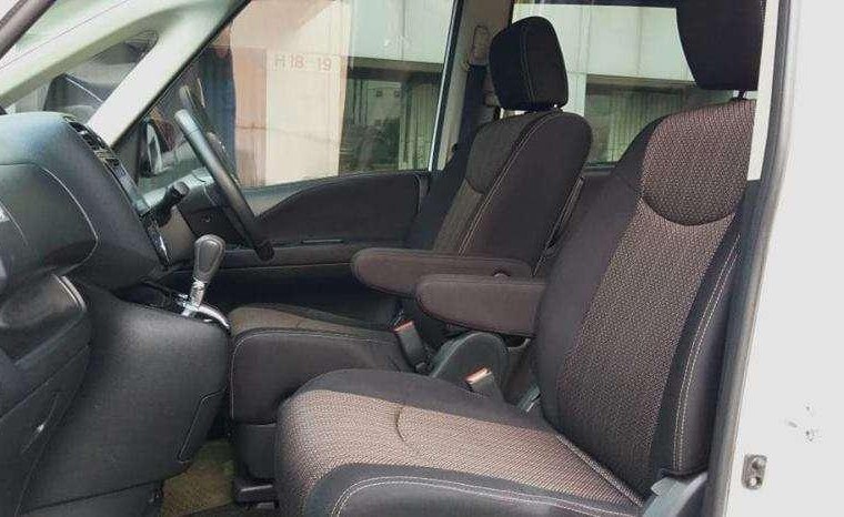 Nissan Serena 2015 dijual