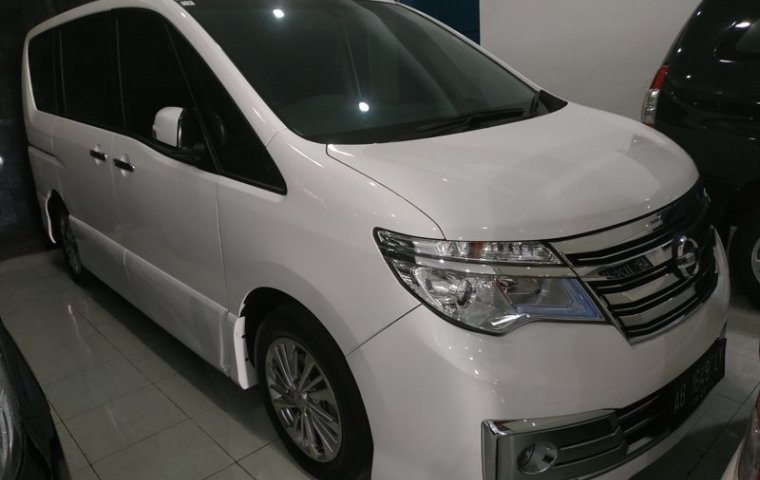 Jual Nissan Serena Highway Star 2017