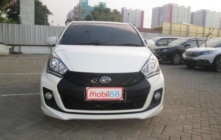 Daihatsu Sirion D 2016 Dijual