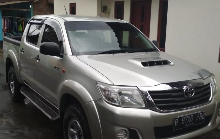 Toyota Hilux E 2012 Dijual Cepat