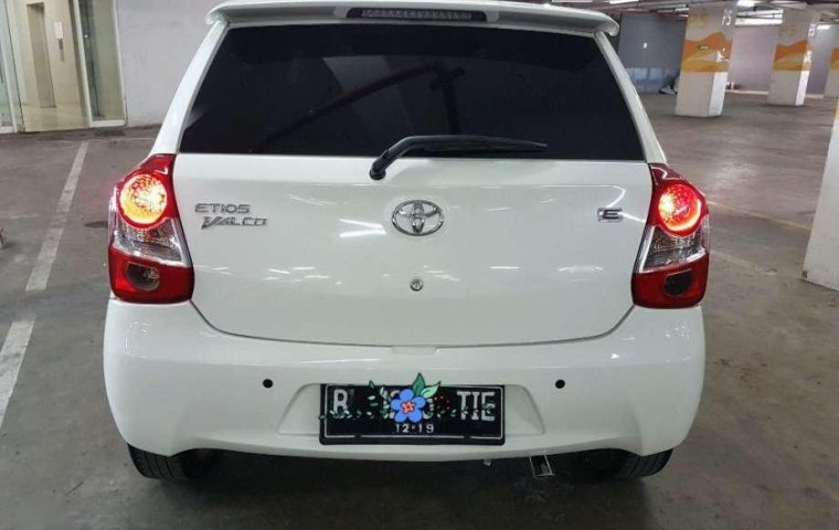 Toyota Etios () 2014 kondisi terawat