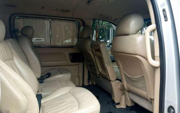 Hyundai H-1 2010 dijual