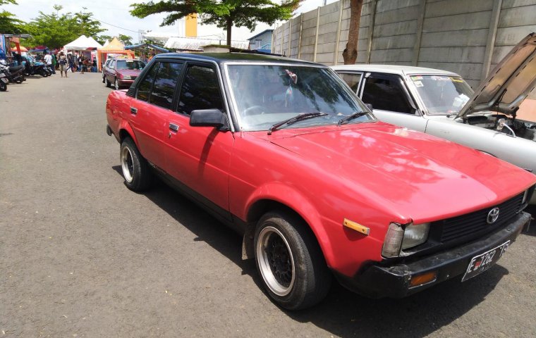 Jual Toyota Corolla 1.2 Manual 1989