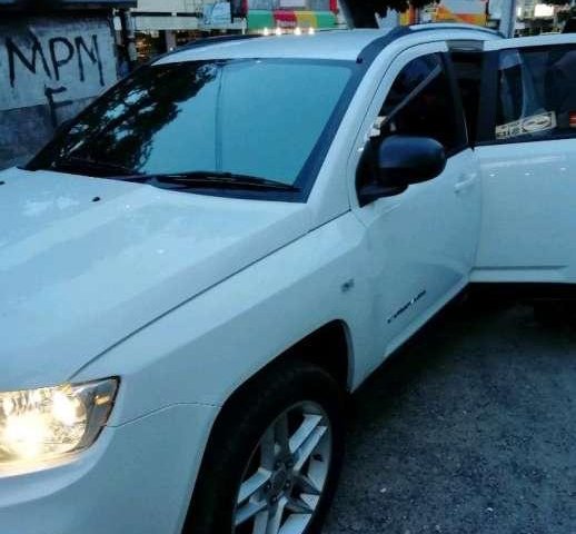 Jeep Compass  2012 Putih