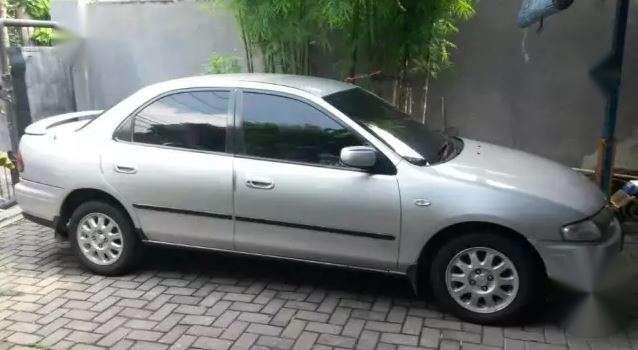 Mazda Familia 1997 dijual