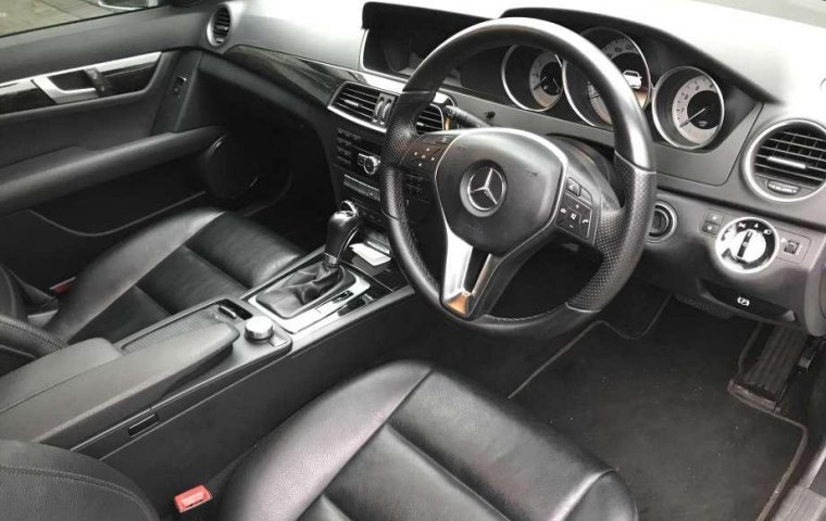 2012 Mercedes-Benz C-Class dijual