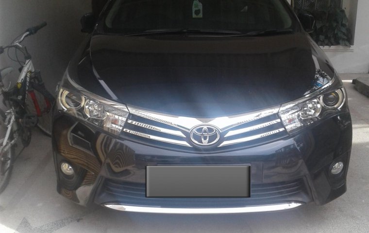 Jual Mobil Toyota Corolla Altis V 2014