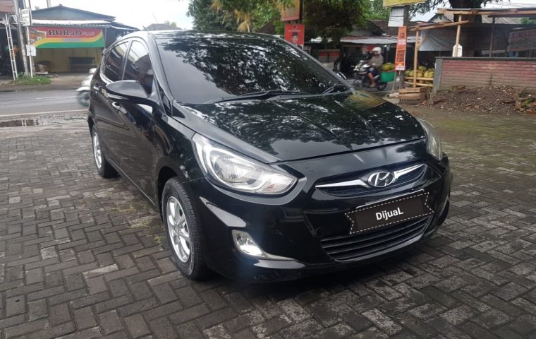 Jual Mobil Hyundai Grand Avega 1.4 NA 2011