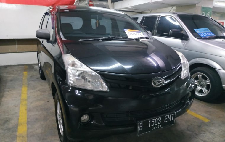 Jual mobil Daihatsu Xenia M 2012