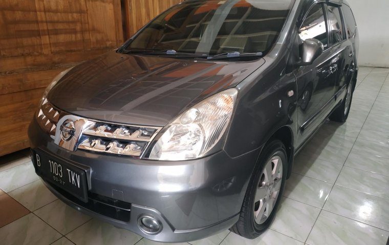 Jual Nissan Grand Livina XV 2011