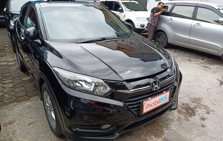 Jual Mobil Honda HR-V E 2015