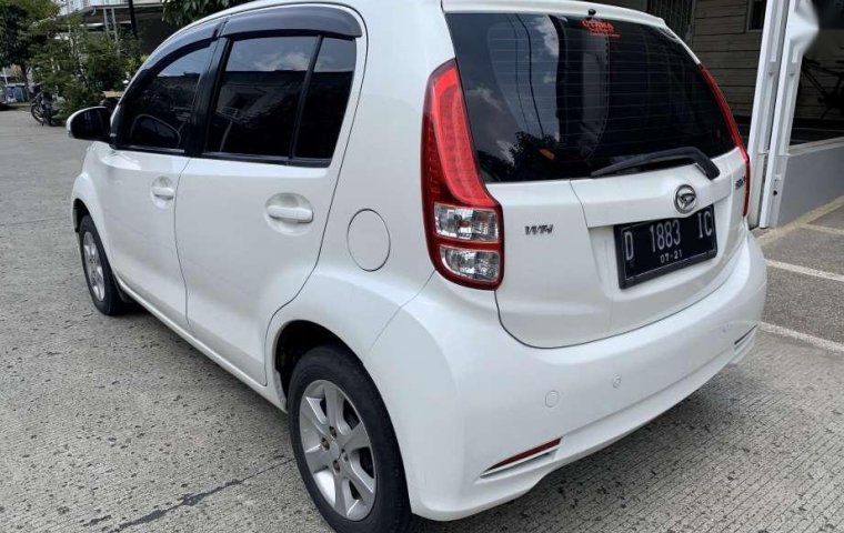 Daihatsu Sirion 2012 terbaik