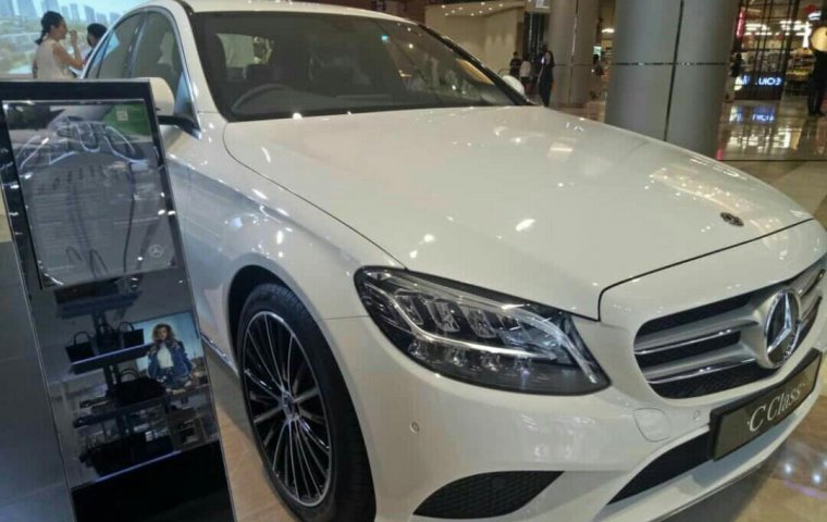 Jual Mobil Mercedes-Benz C-Class 200 2019