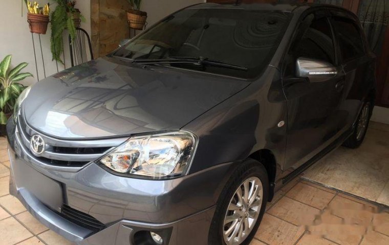 Toyota Etios 2013 terbaik