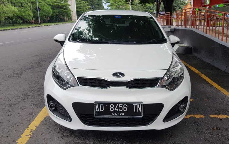 Jual Mobil Kia Rio 1.5 Manual 2011