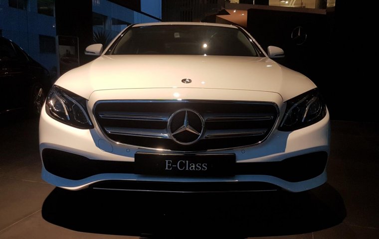 Jual Mercedes-Benz E250 Avantgarde 2018