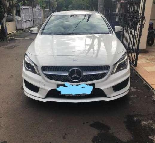 Mercedes-Benz CLA 200 2014 Putih