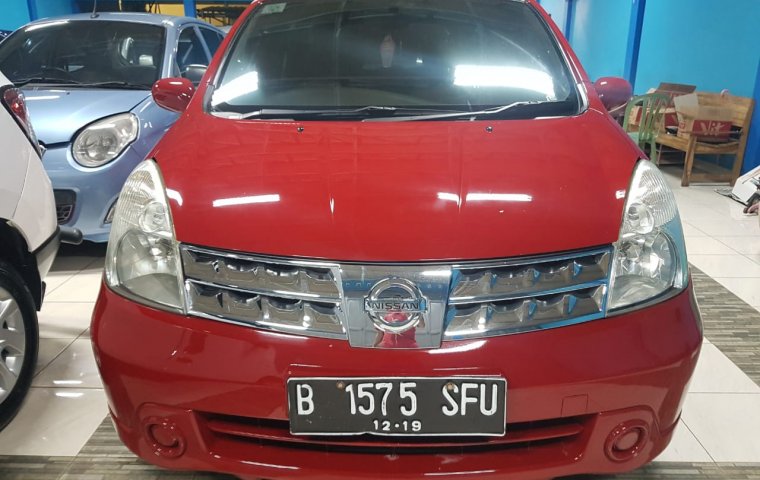 Jual Nissan Livina XR 2009