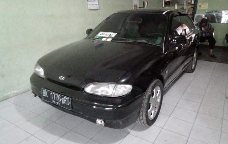 Jual Mobil Hyundai Accent Verna 1996