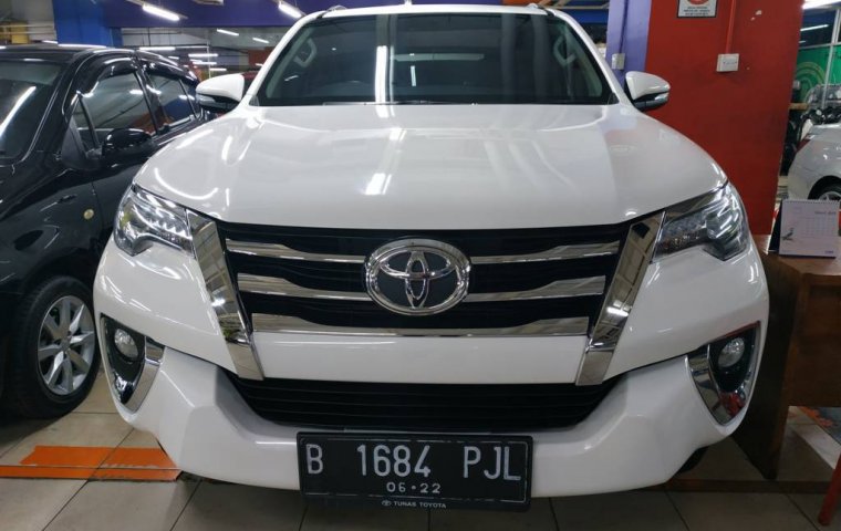 Jual mobil Toyota Fortuner VRZ 2017