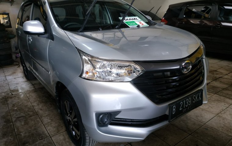 Jual mobil Daihatsu Xenia X 2016