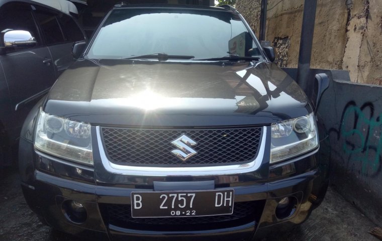 Jual mobil Suzuki Grand Vitara 2.0 2007