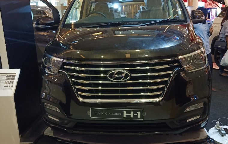 Jual Mobil Hyundai H-1 2.5 CRDi 2019