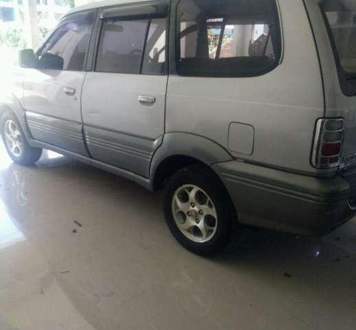 Toyota Kijang Krista 2000 Silver