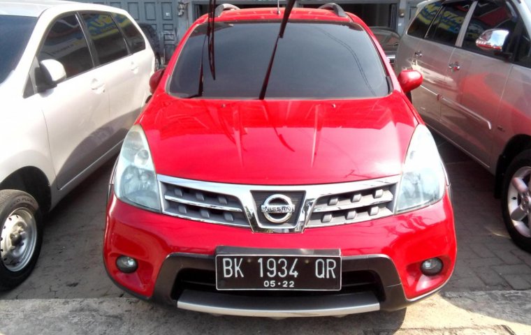 Jual Mobil Nissan Livina X-Gear 2012