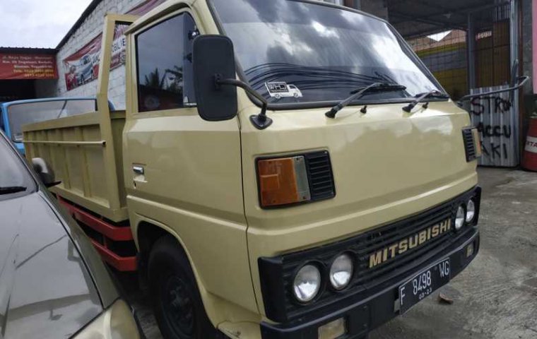 Jual Mobil Mitsubishi Colt 100PS 1997