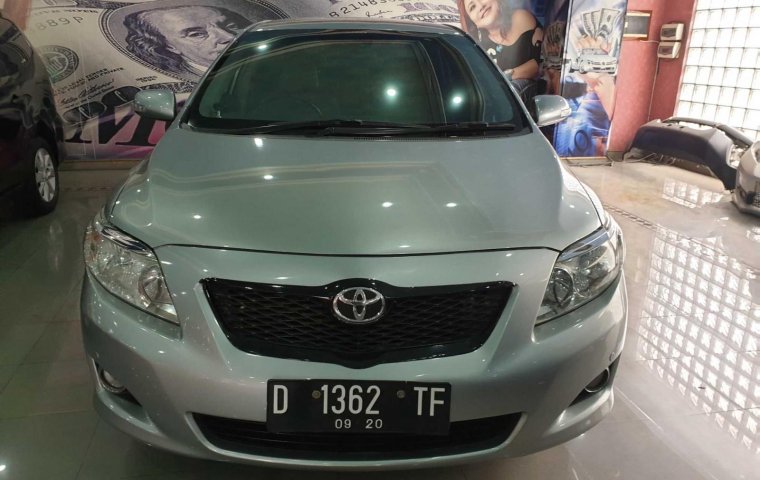 Jual Mobil Toyota Corolla Altis V 2010