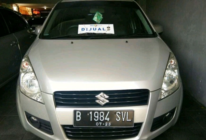 Jual Mobil Suzuki Splash GL 2011