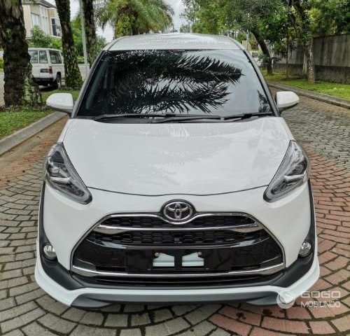 Jual Toyota Sienta Q 2018