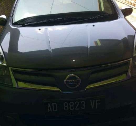 Toyota IST 1.5 Manual 2012 harga murah