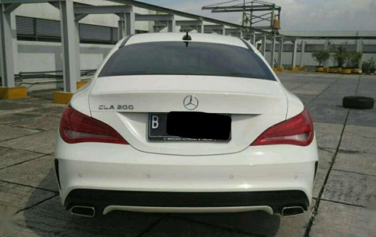 Jual ercedes-Benz CLA 200 2014