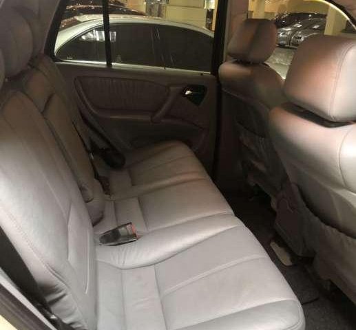 Mercedes-Benz M-Class 2001 dijual