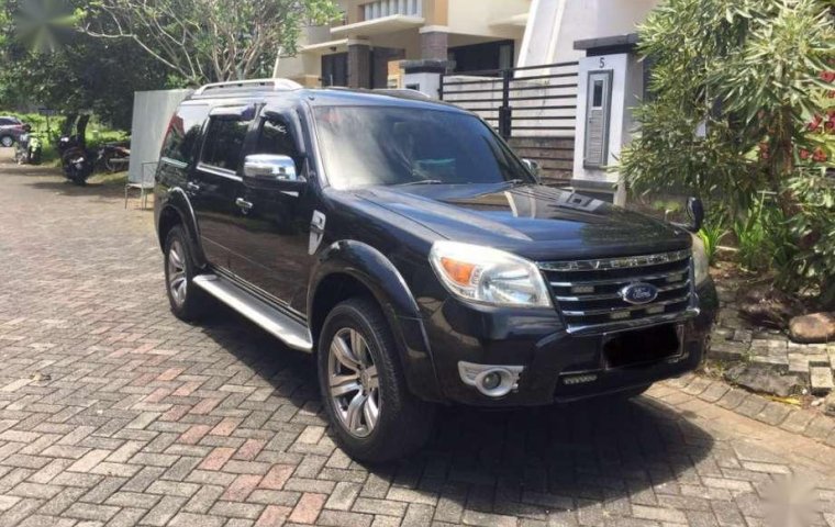 2012 Ford Everest dijual