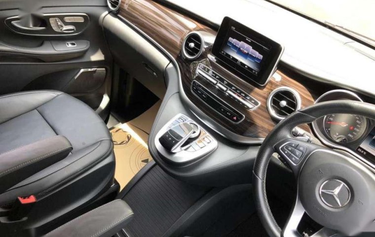 Mercedes-Benz V-Class V 220 2017 harga murah
